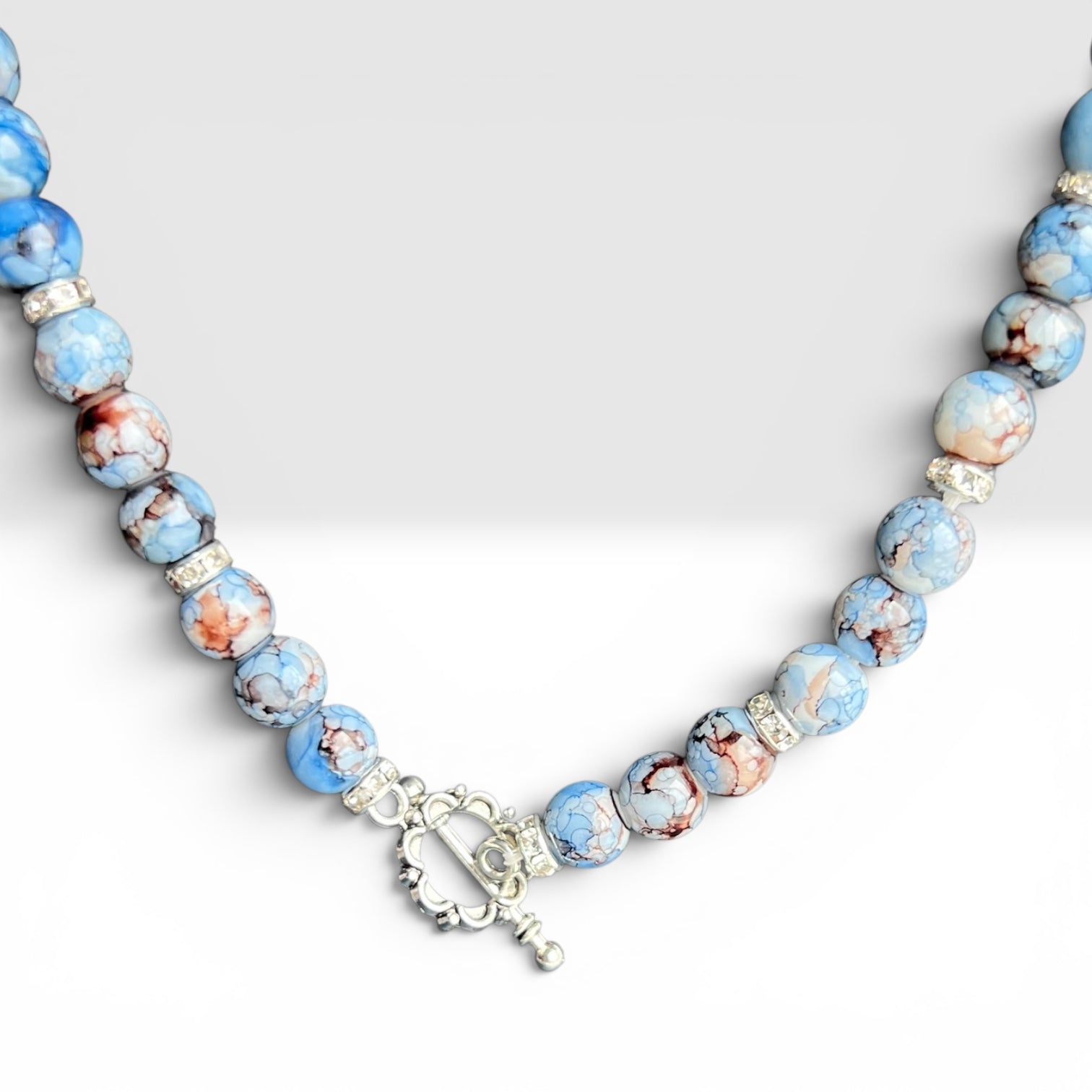 Jewelry - Blue Glass Bead Necklace