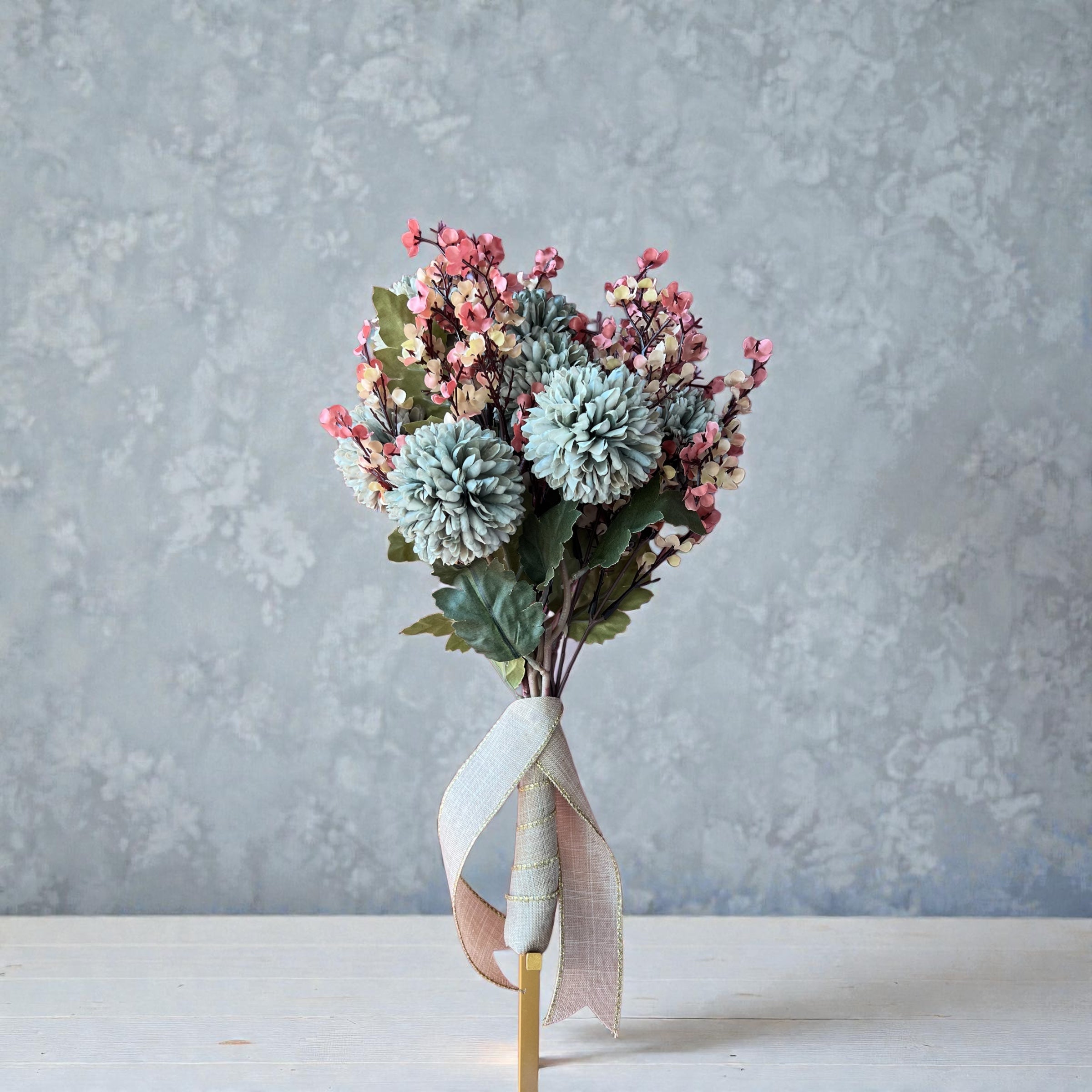 Elanor bridal bouquet silk flowers romantic wedding – True Moments Company
