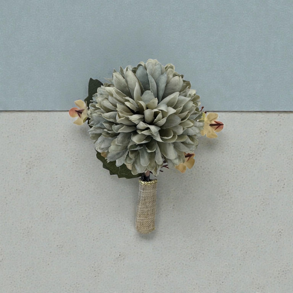 Elenor groom boutonniere silk flower wedding – True Moments Company
